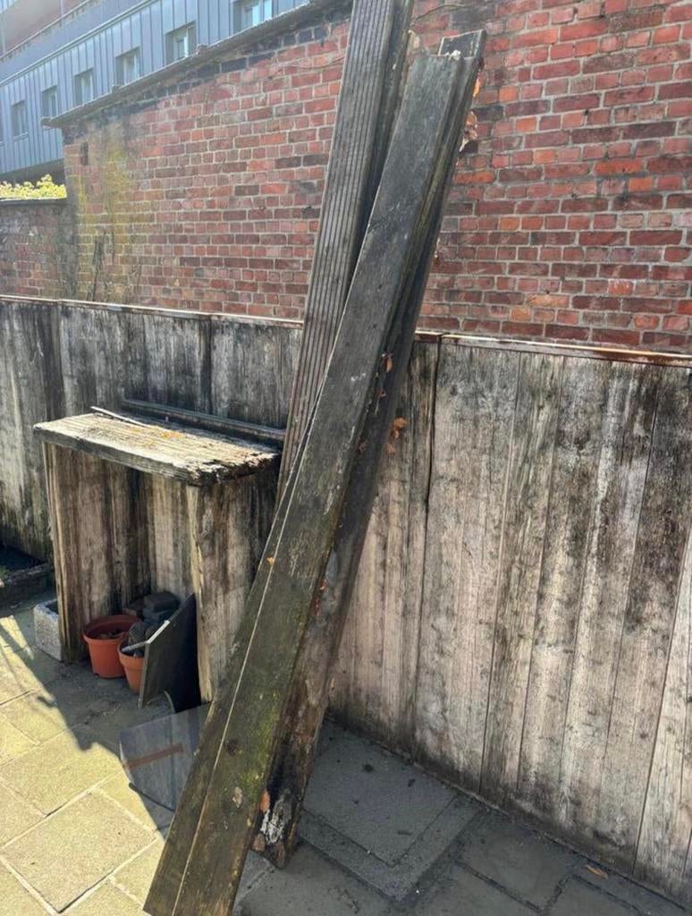 Gratis 7 houten latten, Doe-het-zelf en Bouw, Ophalen, Zo goed als nieuw