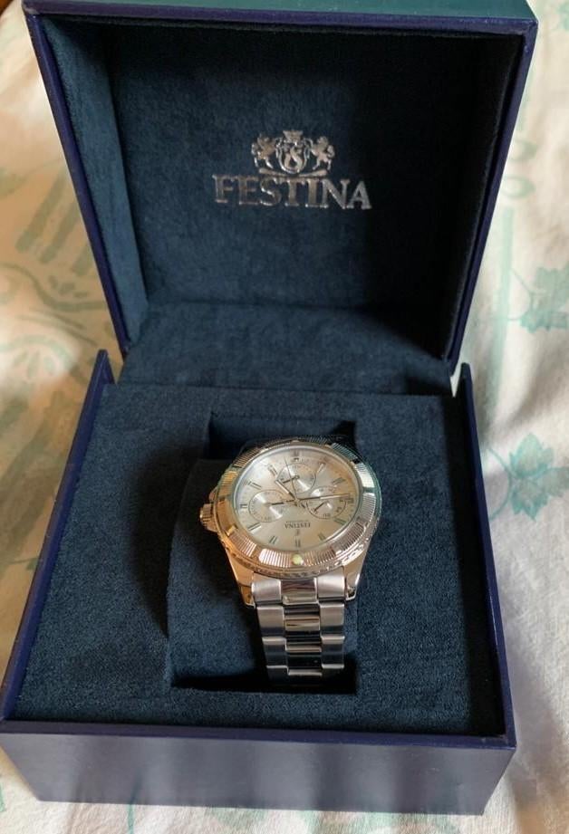 Zilveren dameshorloge van Festina in etui, Polshorloge, Overige materialen, Zo goed als nieuw, Zilver