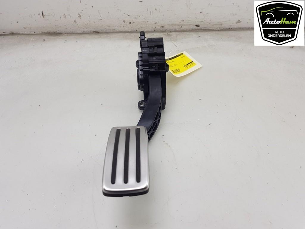 GASPEDAAL Tesla Model S (01-2012/02-2016) (|142069100B|), Auto-onderdelen, Interieur en Bekleding, Dhr. J. Ham, Gebruikt, Overige automerken