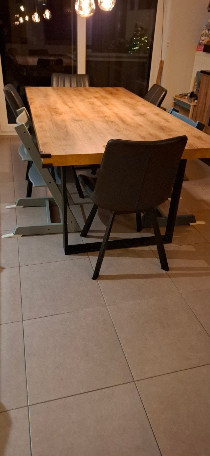 stevige houten tafel, Huis en Inrichting, Ophalen, Metaal