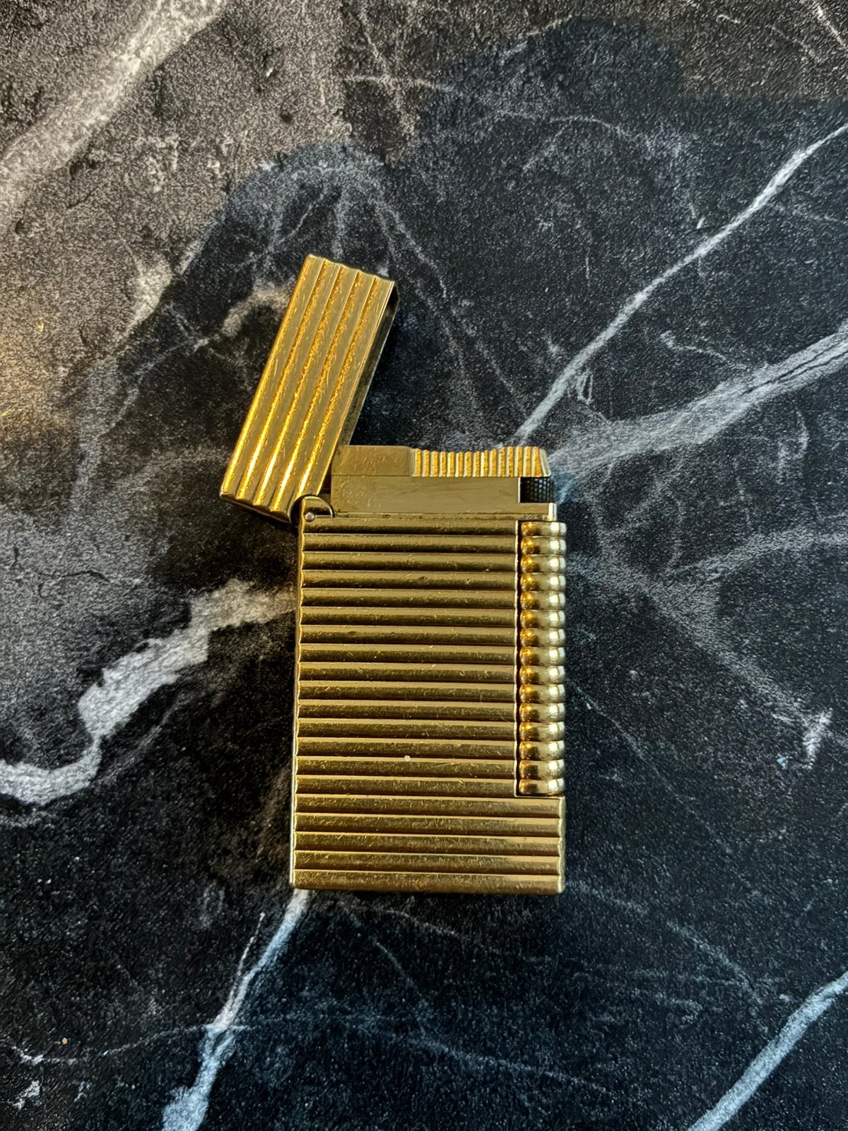 BRIQUET ST DUPONT FABRIQUÉ EN FRANCE, Collections, Articles de fumeurs, Briquets & Boîtes d'allumettes, Enlèvement, Comme neuf