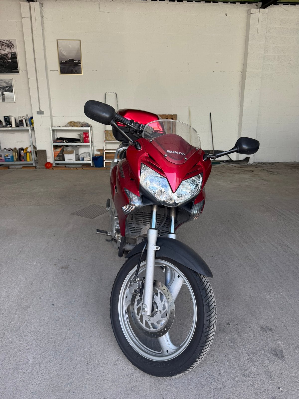 Honda Varadero, Motos, Particulier