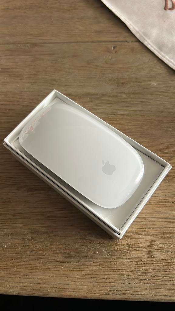 Magic mouse, Enlèvement ou Envoi, Comme neuf