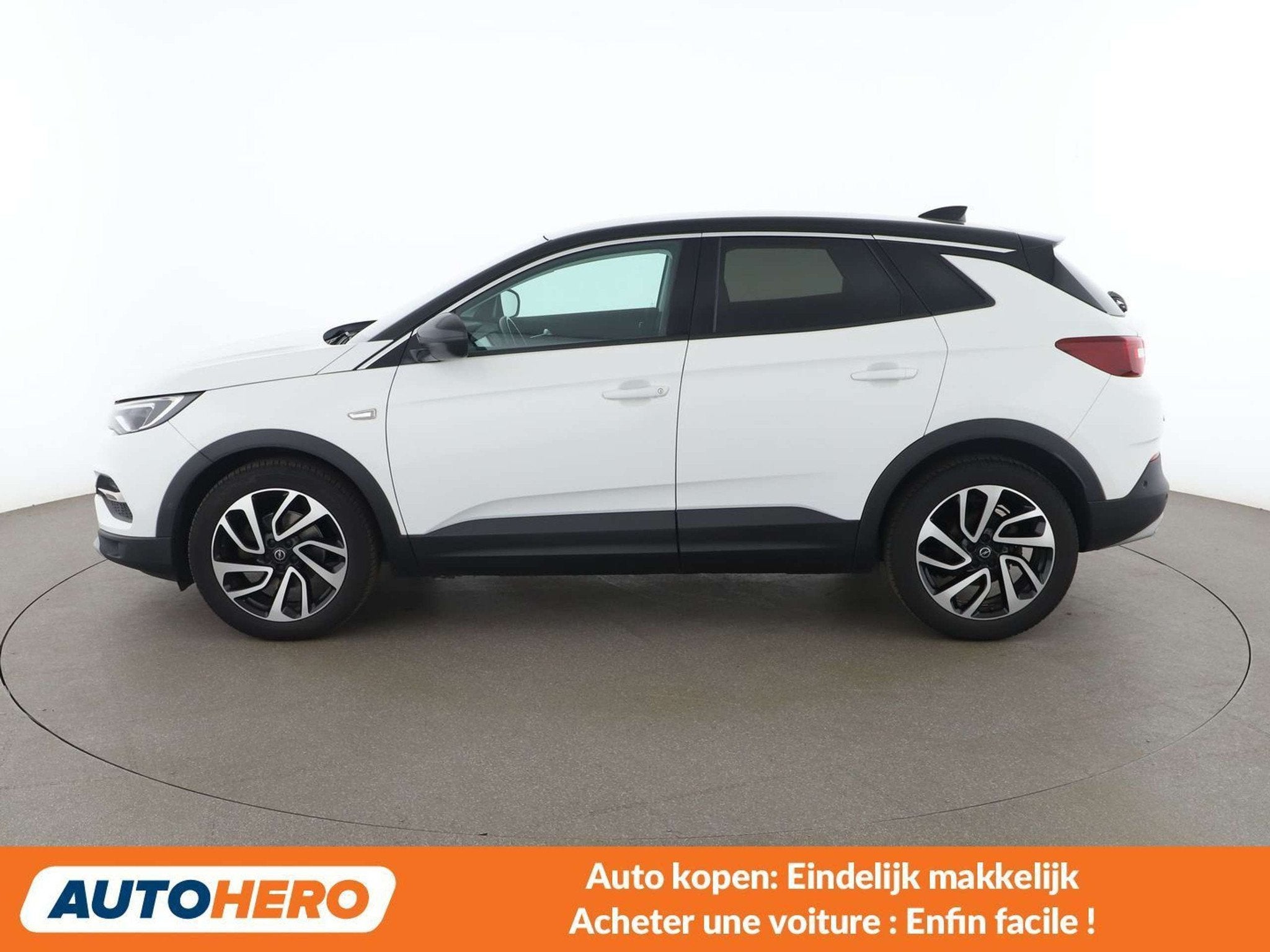Opel Grandland X 1.2 Turbo Ultimate (bj 2019, automaat), Auto's, Gebruikt, 1199 cc, Overige brandstoffen, Wit