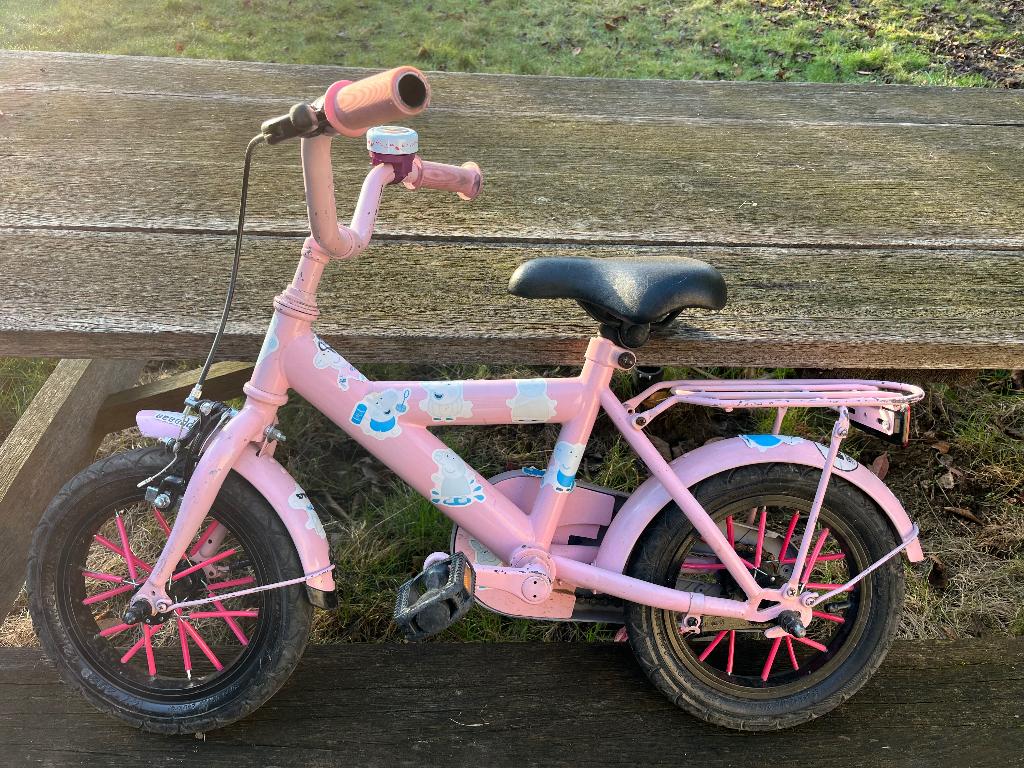 fietsje in Peppa pig thema, Fietsen en Brommers, Ophalen, Gebruikt, Minder dan 16 inch