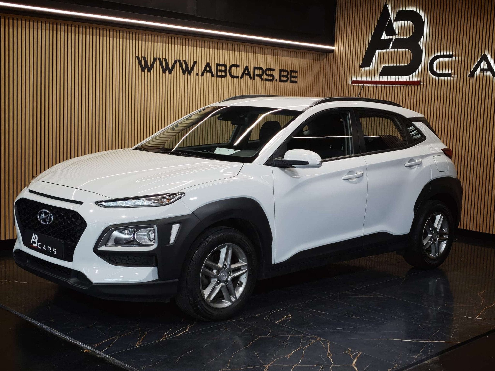 Hyundai KONA 1.0 T-GDi * GARANTIE 12 MOIS * 1ER PROP *, Autos, Achat, 998 cm³, Euro 6, Entreprise