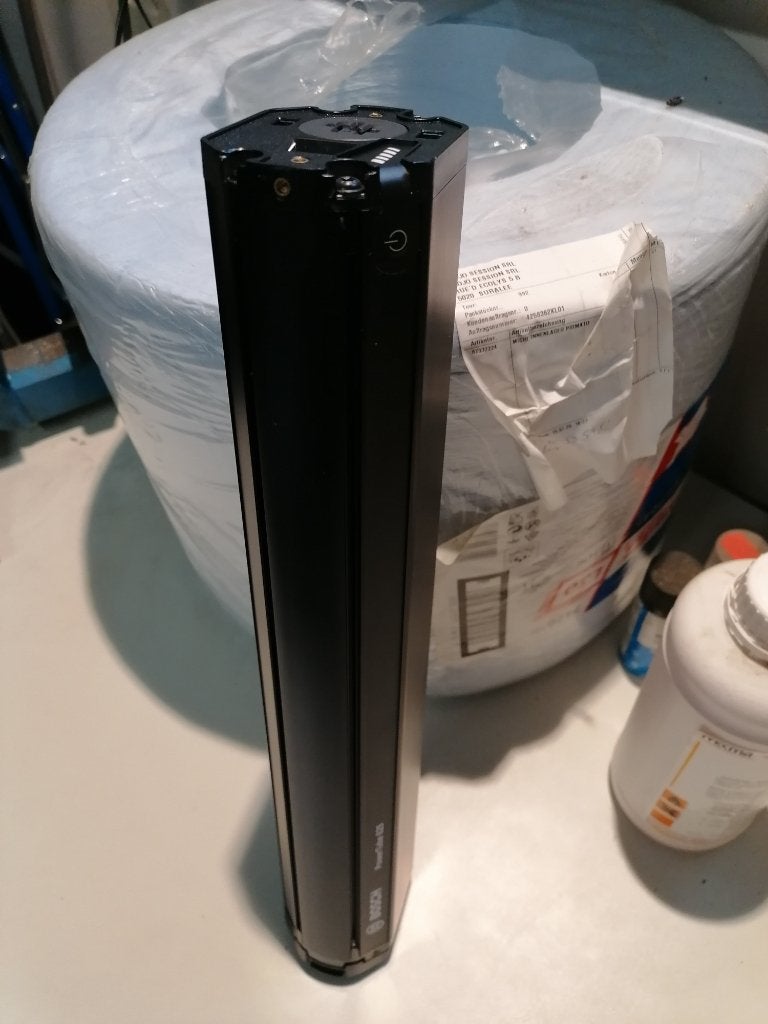 Bosch Batterie PowerTube 625 verticale (UE) (BBP3761) impec, Vélos & Vélomoteurs, Comme neuf