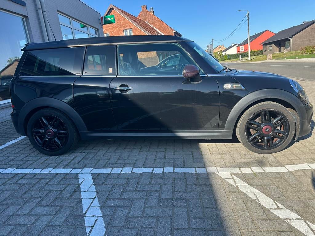 Mini Clubman d 2011 Camden edition 50j , Full opiton!, Auto's, Voorwielaandrijving, 4 cilinders, Zwart, Leder