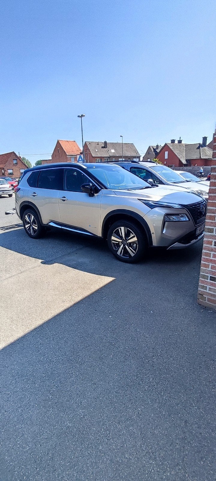 Nissan X Trail, Auto's, Euro 6, Beige, Bedrijf, Hybride Elektrisch/Benzine