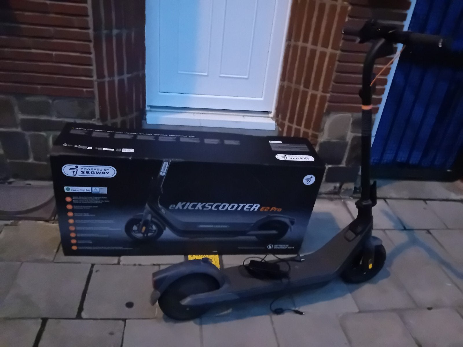 trottinette électrique ninebot  E2 pro fonctionne très bien, Vélos & Vélomoteurs, Enlèvement, Utilisé, Step électrique (E-scooter)