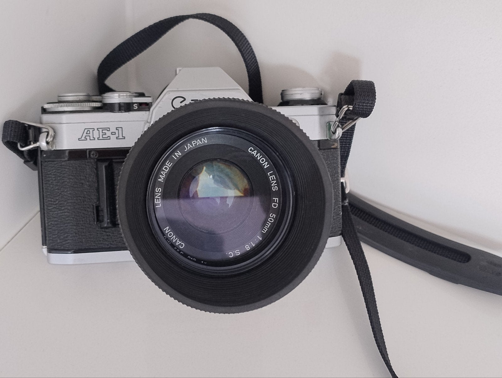 Canon AE1 Camera met een Canon FD 50mm 1:1.8 S.C. lens, Ophalen of Verzenden, Gebruikt, Spiegelreflex, Canon