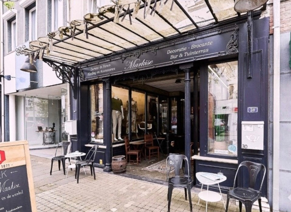 Uniek handelspand in centrum Leopoldsburg, 187 m², Achat, Espace commercial