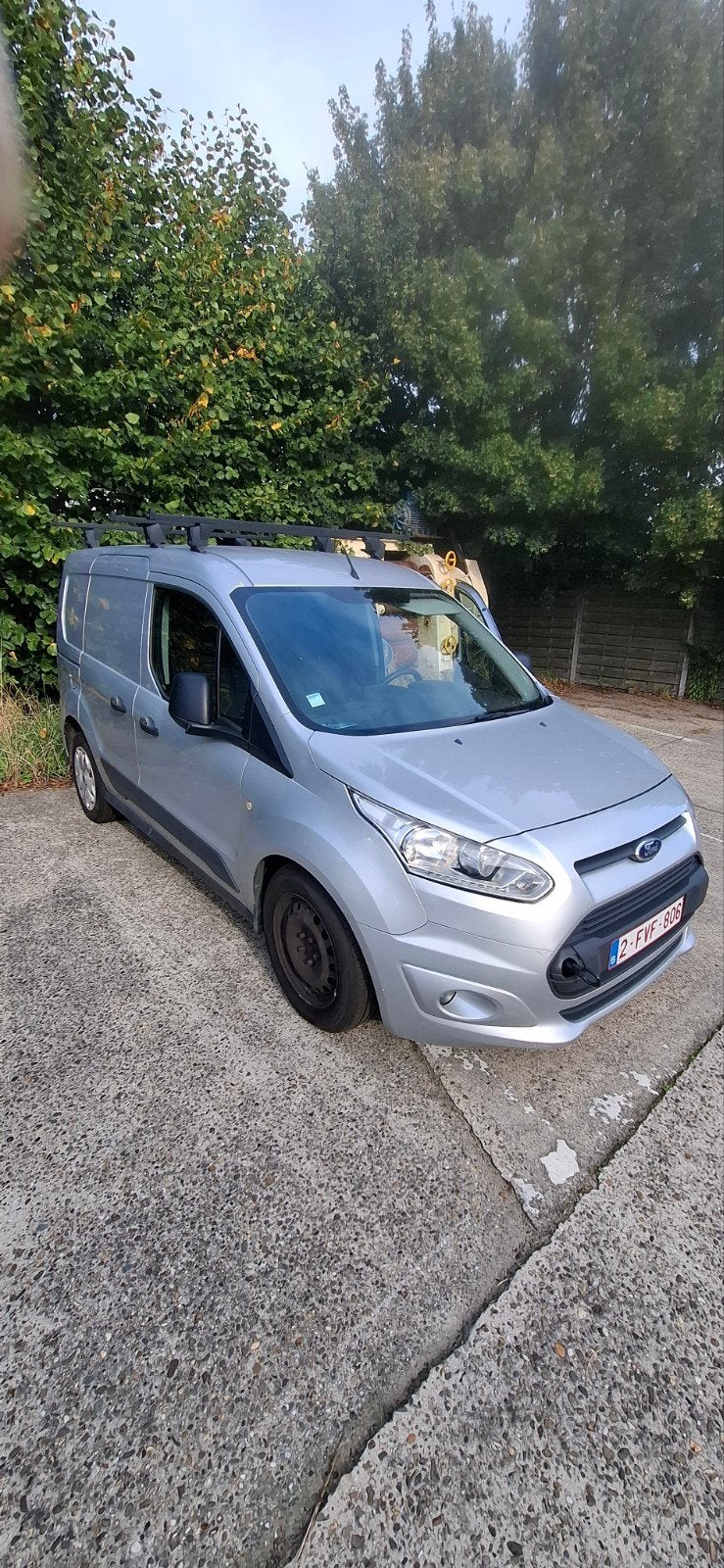ford transit connect 1.0 benzine, Voorwielaandrijving, Zwart, Handgeschakeld, 5 deurs