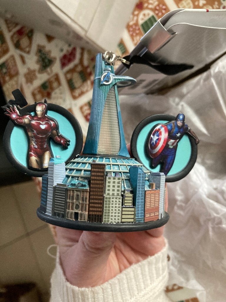 Nieuw Marvel ( Disney ) ornament - Light up ears, Enlèvement ou Envoi, Autres personnages, Neuf, Statue ou Figurine