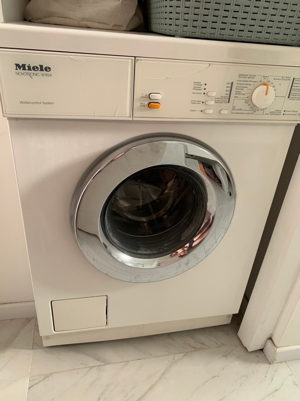 Miele wasmachine, Ophalen, Gebruikt, Voorlader, 85 tot 90 cm