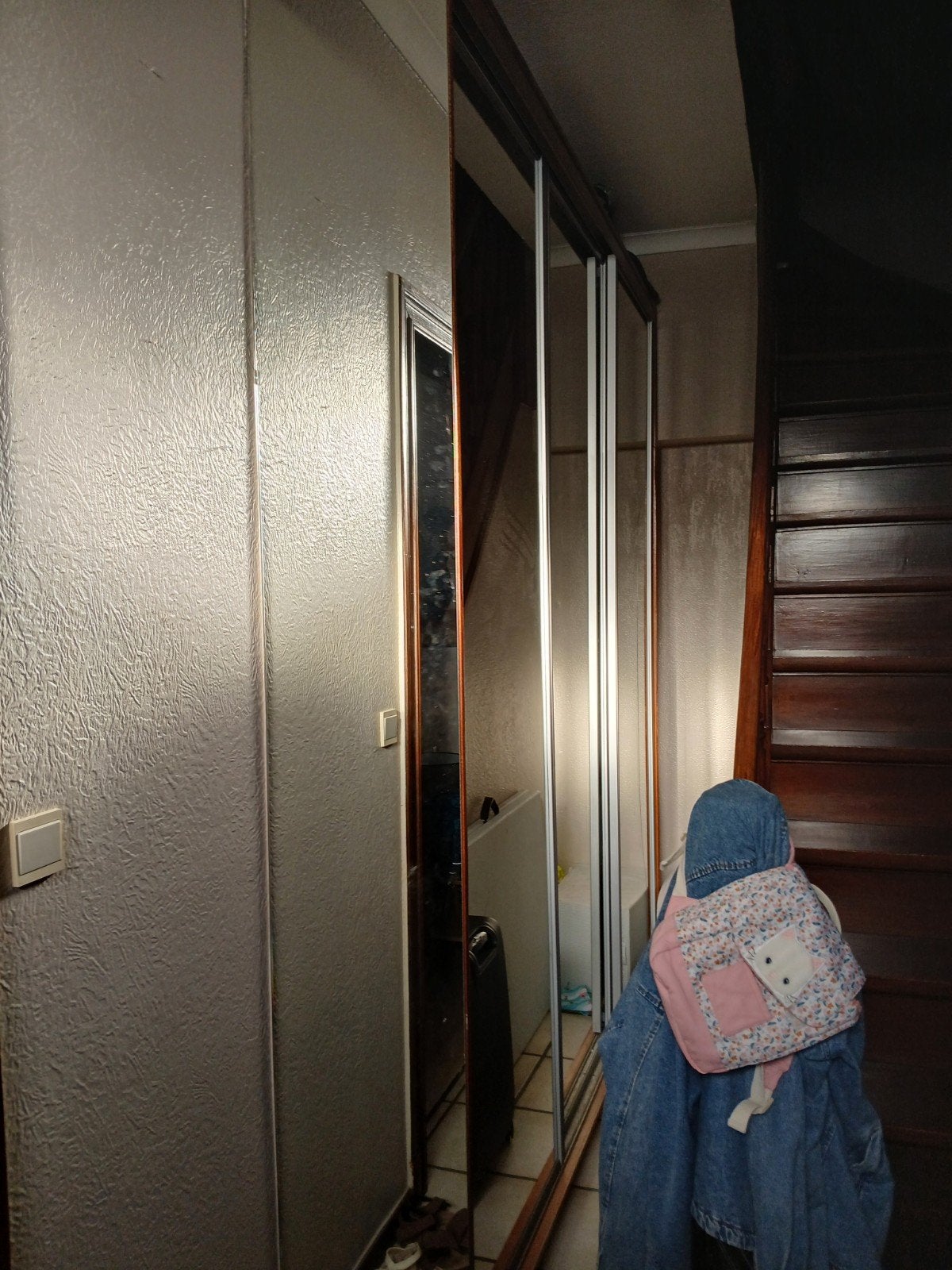 Armoire penderie et espace chaussure, Enlèvement