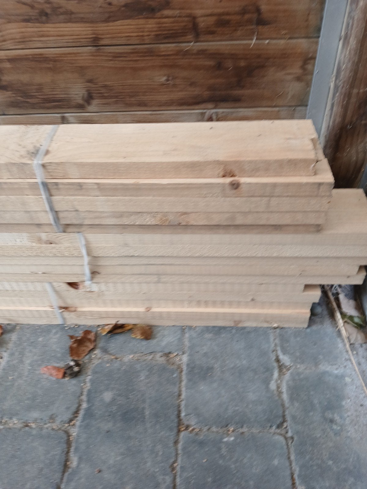 Houten balken 30 stuks 4m50 op 4,5 cm, Doe-het-zelf en Bouw, Ophalen, Nieuw, 300 cm of meer