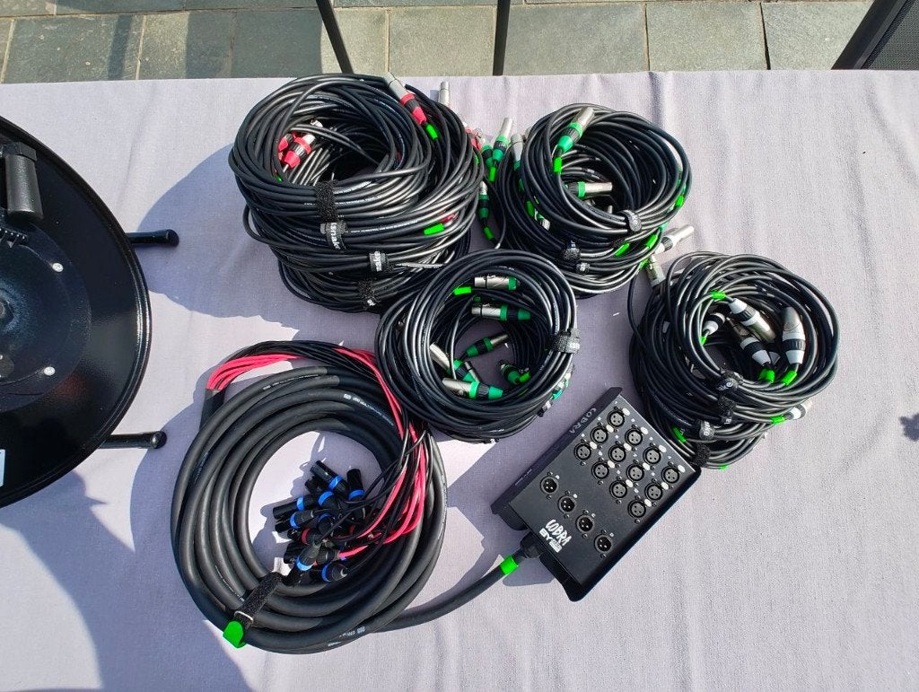 Voeding/netwerk multikabel + microfoon kabels, Ophalen, Zo goed als nieuw, 10 meter of meer, Overige kabels