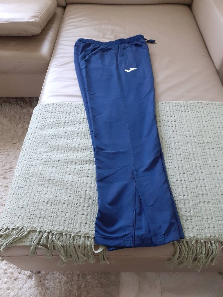 Nieuwe donkerblauwe trainingsbroek Joma, Vêtements | Hommes, Vêtements de sport, Neuf, Joma, Général, Enlèvement