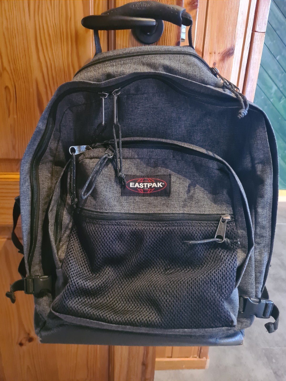 Grote grijze rugzak eastpak, Ophalen of Verzenden