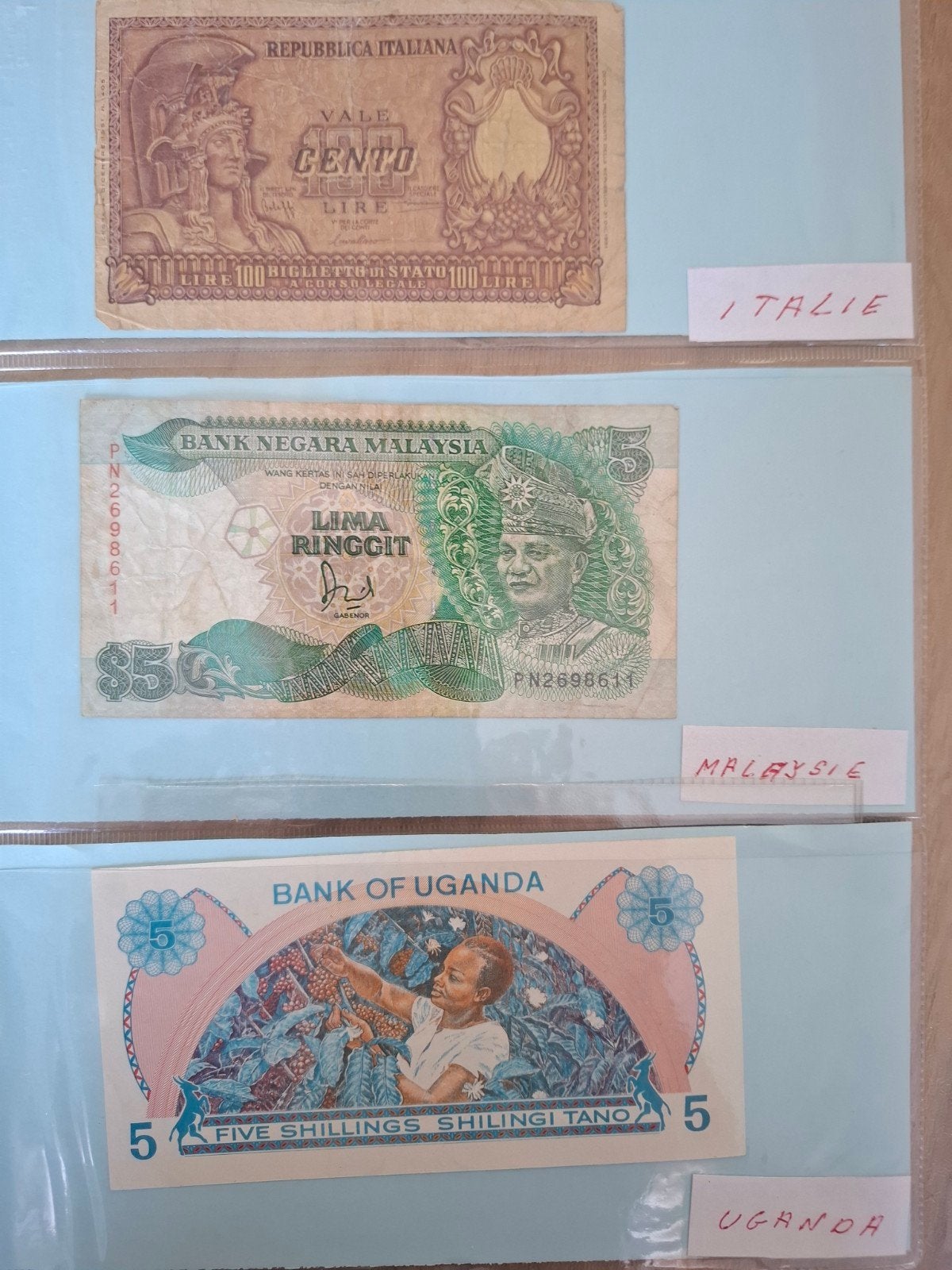 billets de banque, Enlèvement