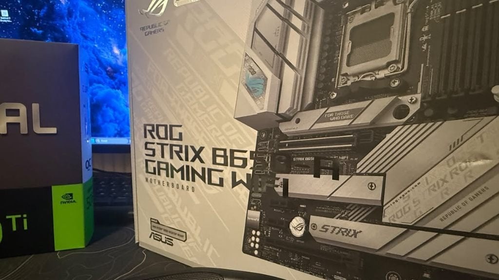 Gaming PC – RTX 5060 Ti 16Gb, Ophalen, 32 GB, AMD Ryzen 5, Zo goed als nieuw