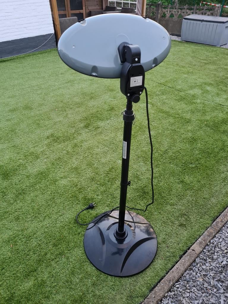 Terrasverwarmer patio heater 2000w, Ophalen