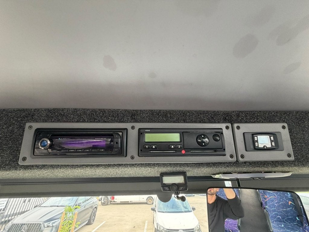 Mercedes Vario 0813 (Stock ID 39292) — 21