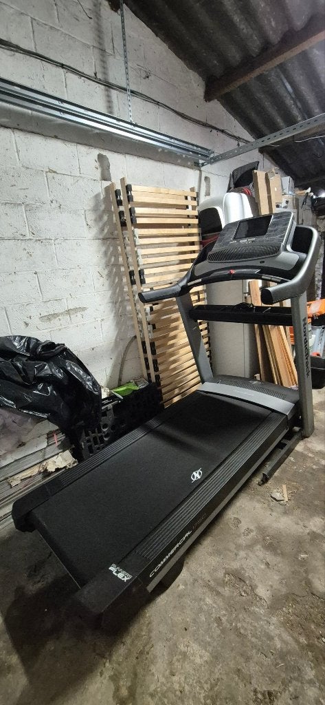 NordicTrack commercial 1750 – Très bon état – iFIT, Sports & Fitness, Équipement de fitness, Enlèvement, Utilisé, Jambes, Tapis de fitness