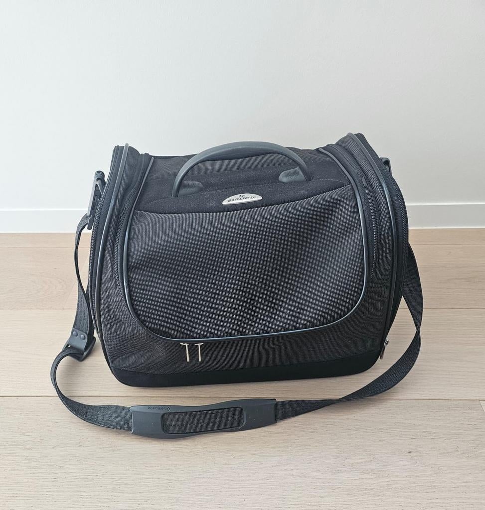 Trousse de beauté Samsonite, Bijoux, Sacs & Beauté, Sacs | Sacs de voyage & Petits Sacs de voyage, Enlèvement ou Envoi
