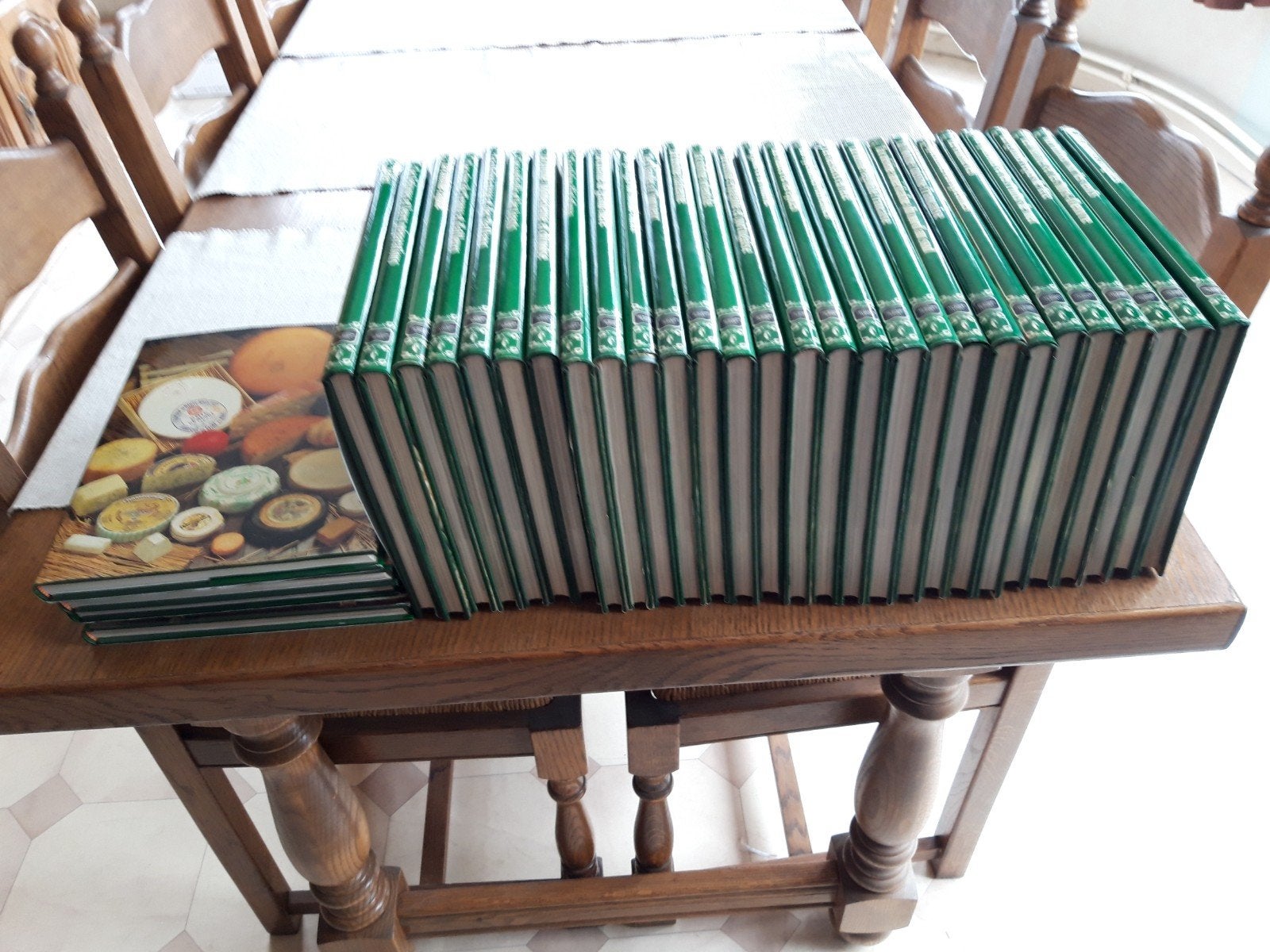 Encyclopédie culinaire, Livres, Enlèvement, Neuf