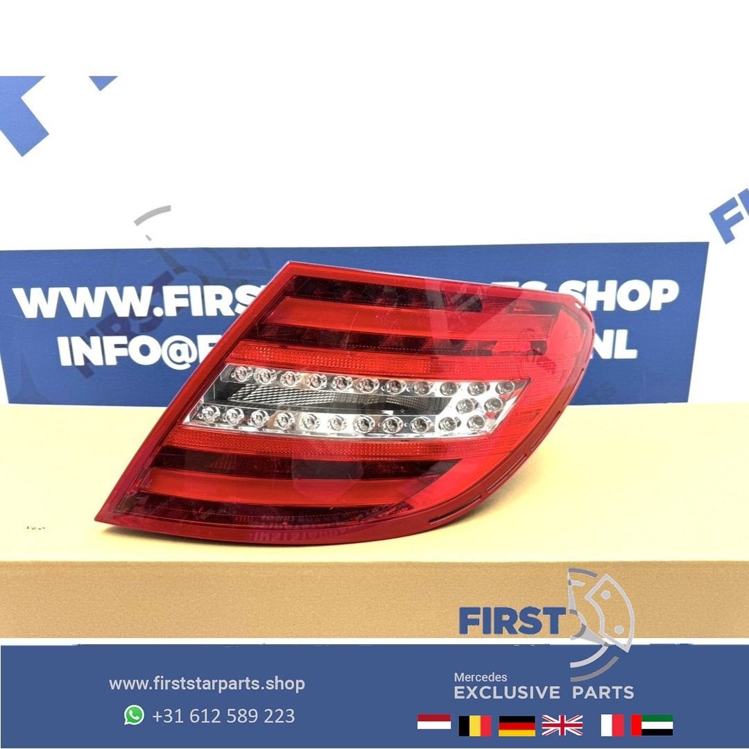 W204 C63 AMG ACHTERLICHT RECHTS A2048202764 FACELIFT LED ORI, Gebruikt, -, Ophalen of Verzenden, -
