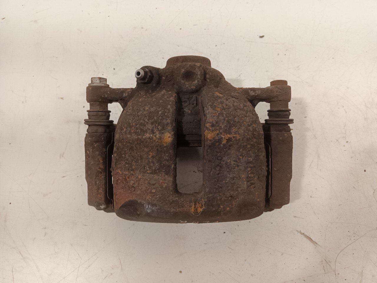 Remklauw rechts voor Mini Mini, Onderdelen@venauto.nl, Van der Ven Autorecycling B.V., Gebruikt, Ettenseweg 76, 4706 PB Roosendaal, The Netherlands