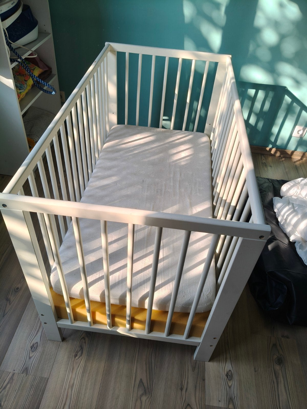 baby bed + matras + dekens + overtrek, Ophalen, Gebruikt