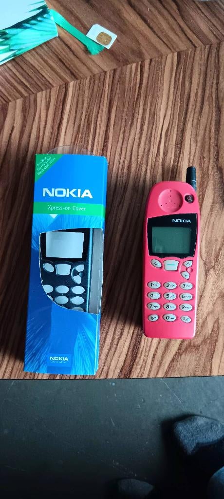 Nokia 5110 + extra cover, Telecommunicatie, Mobiele telefoons | Nokia, Gebruikt, Geen camera, Fysiek toetsenbord, Ophalen of Verzenden