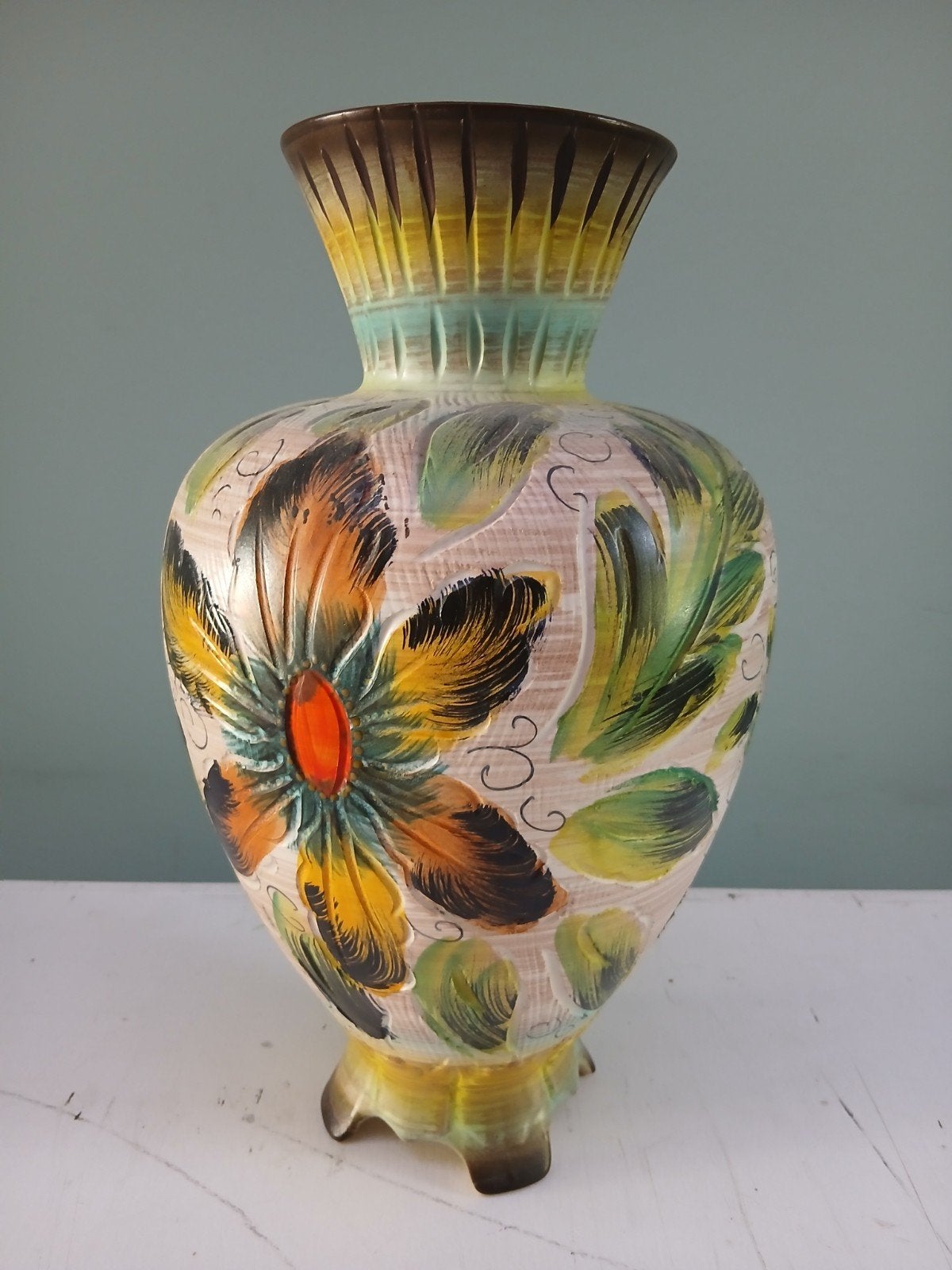 Vase H. Besuet, Enlèvement