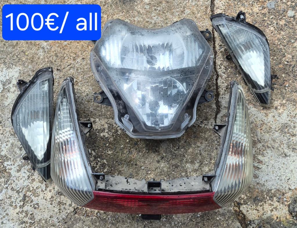 Toutes pièces pour Honda Silverwing 600 / 400, Motos, Pièces | Honda, Enlèvement