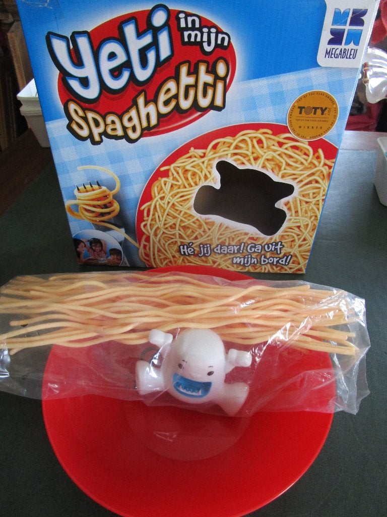 yeti spaghetti (zo goed als nieuw), Hobby en Vrije tijd, Ophalen, Zo goed als nieuw