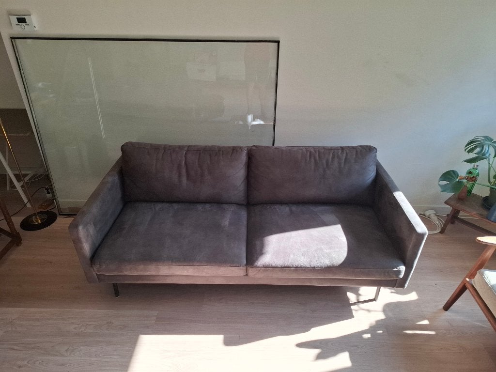 2 zits zetel grijs suede, Ophalen, Zo goed als nieuw, Rechte bank, Leer
