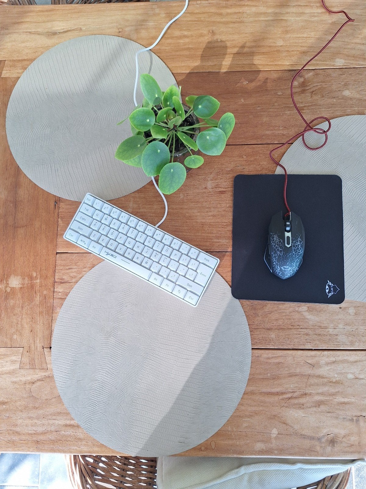 gaming toetsenbord + muis, Gaming toetsenbord, Ophalen of Verzenden, Zo goed als nieuw, Qwertz