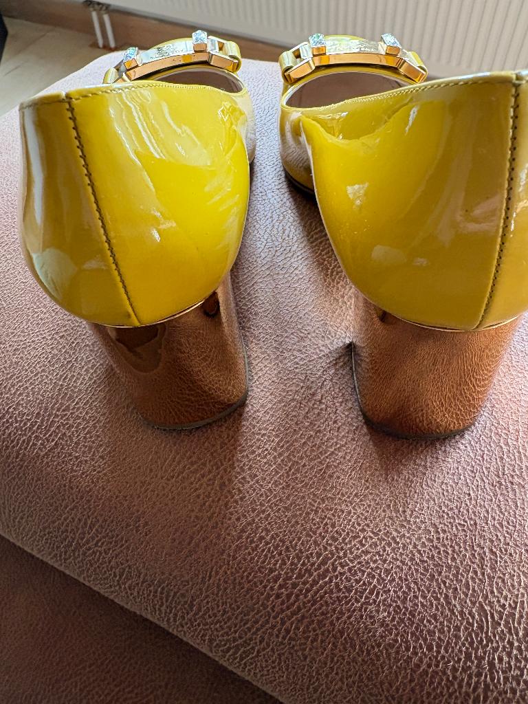 Prada dames schoenen, Ophalen, Schoenen met lage hakken, Prada, Geel