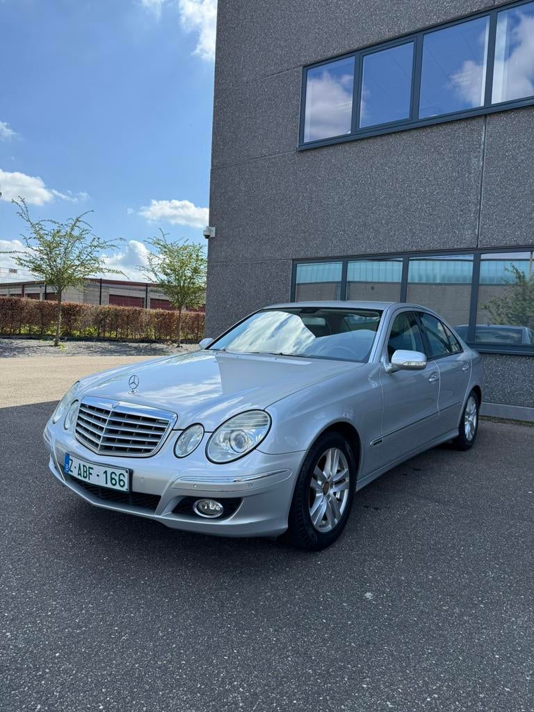 Mercedes E200 / Diesel / eerste eigenaar / airco / navi, Cruise Control, Bedrijf, 5 deurs, Euro 4