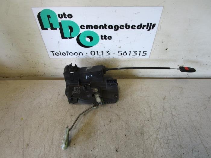 Deurslot Mechaniek 2Deurs links van een Opel Astra (Astra G, Gebruikt, -, -, Ophalen of Verzenden