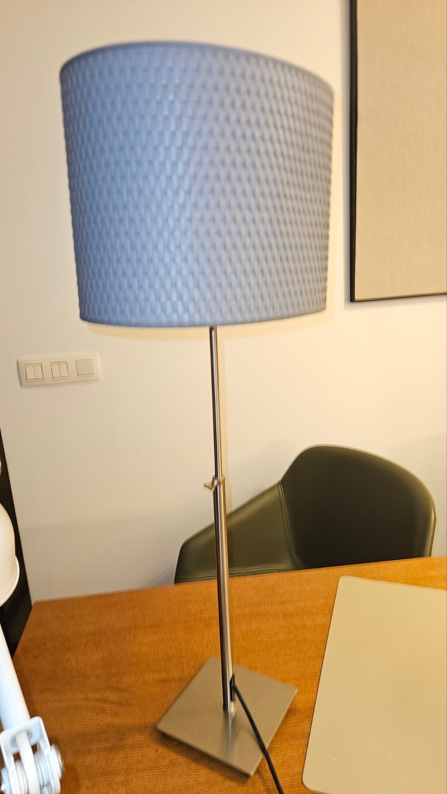 Lampe de table/chevet, Réglable, 61 cm, Comme neuf, Autres couleurs