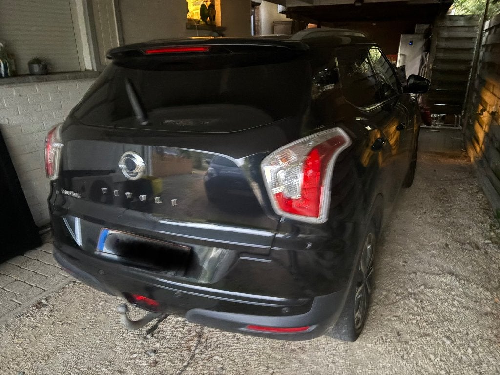 Auto, Autos, Euro 6, Boîte manuelle, Noir, 5 portes