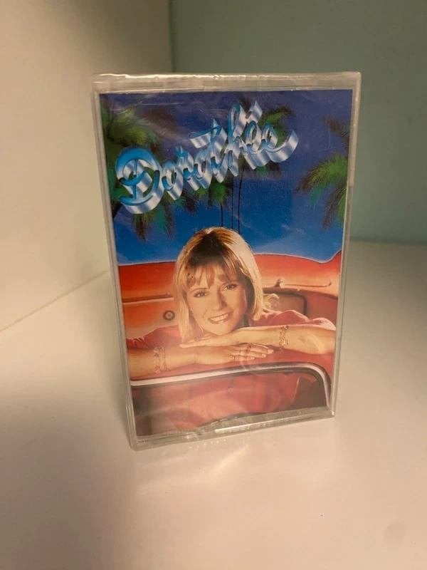Dorothée – Chagrin D'Amour ! NEW !, CD & DVD, Cassettes audio, Enlèvement ou Envoi, Originale, Enfants et Jeunesse, Neuf, dans son emballage