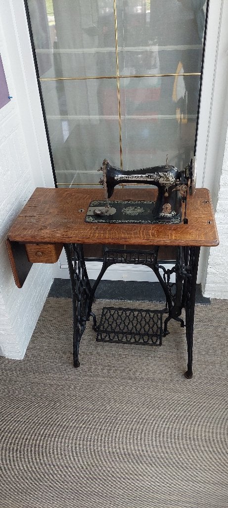 Antieke Singer naaimachine, Antiek en Kunst, Ophalen