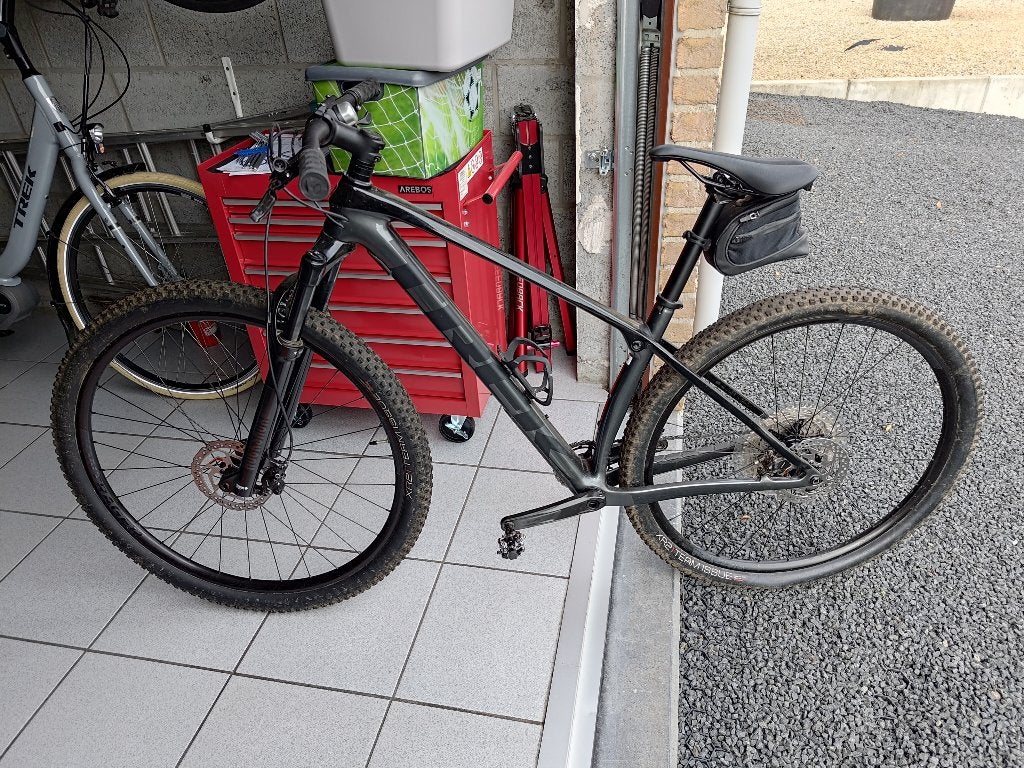 Mountainbike Trek Procaliber 9.5, Vélos & Vélomoteurs, Autres marques, 10 à 15 vitesses, 49 à 53 cm, Comme neuf