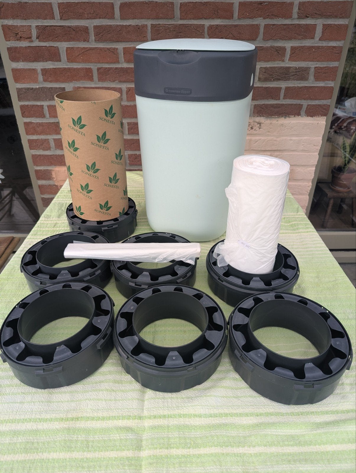 Tommee Tippee luieremmer met 7 cassettes en navulrol, Ophalen