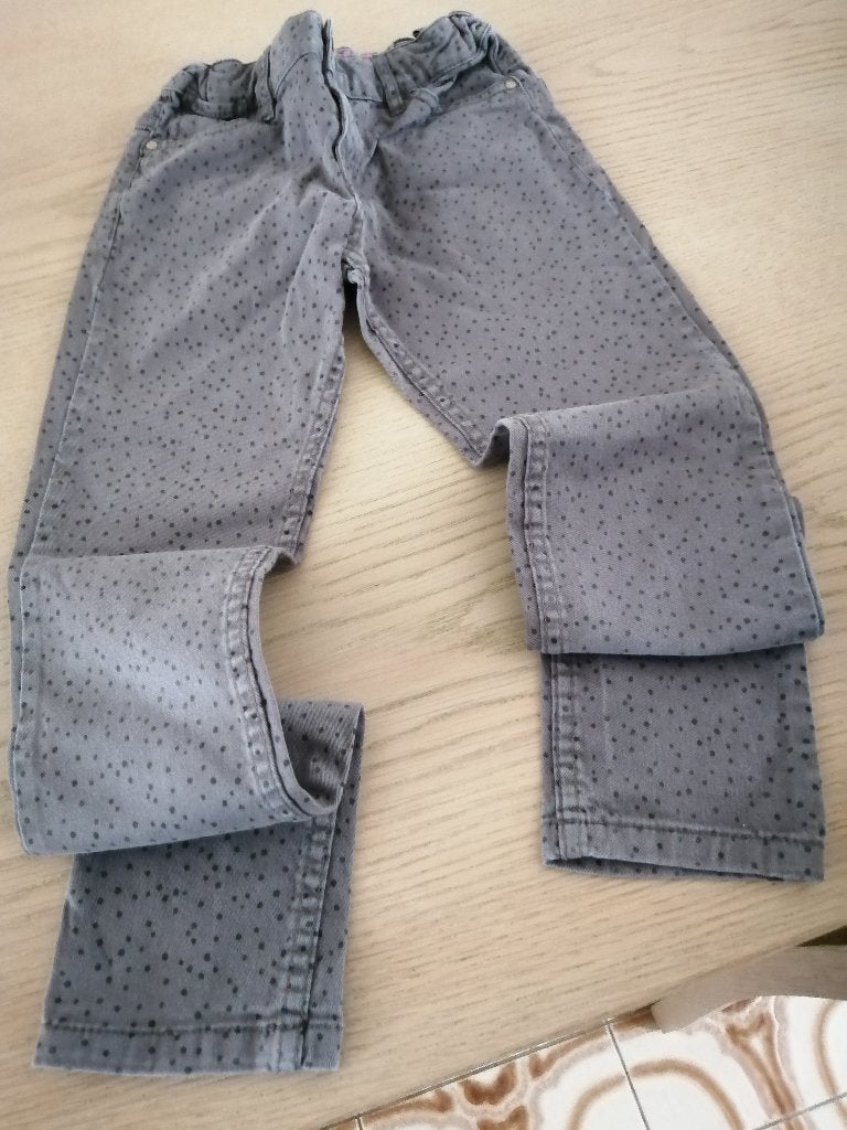 broek maat 146 HEMA, Kinderen en Baby's, Kinderkleding | Maat 146, Broek, Meisje, Ophalen of Verzenden, Zo goed als nieuw